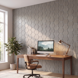 Hexagon grijs walnoot met grijs vilt wandpaneel in home-office achter bureau
