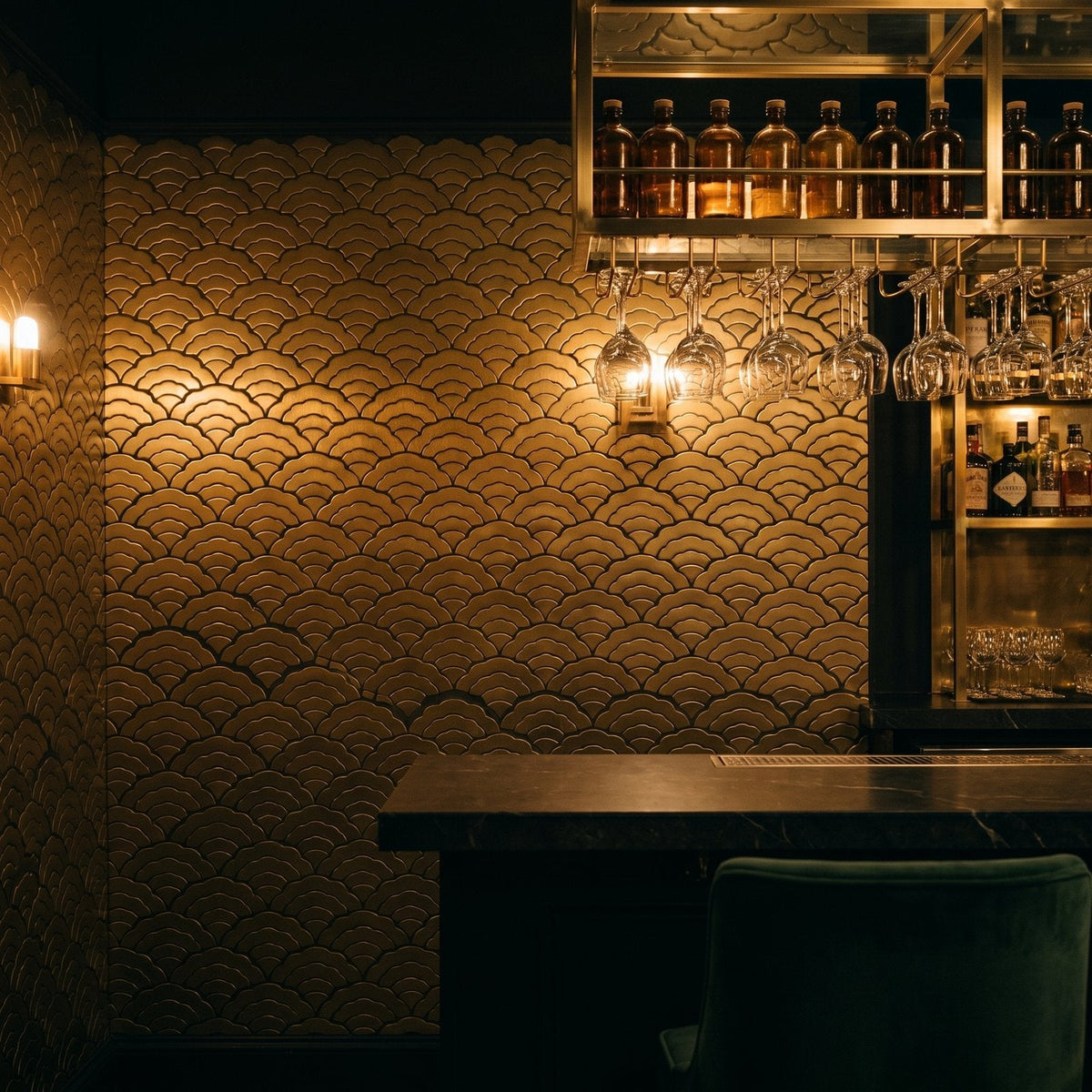Zelfklevende mozaïektegel Waaier Goud - bar sfeerfoto